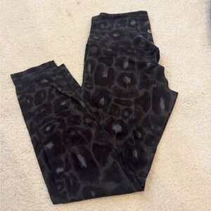 Lululemon Leopard Print Leggings